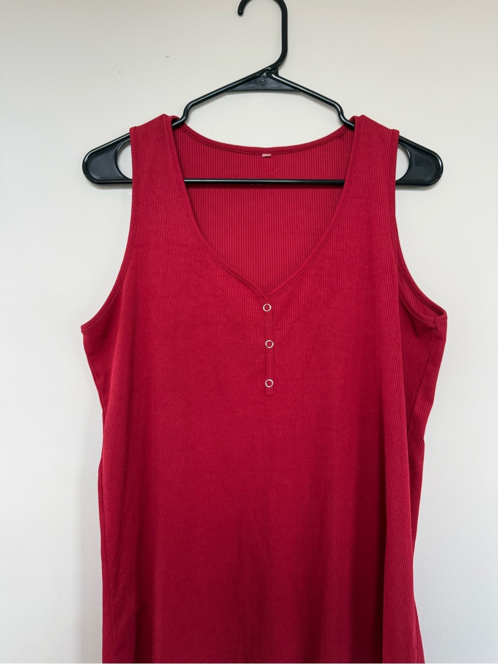 Burgundy Ribbed Knit Button-Front Tank Top Size XL - Picture 2 of 2